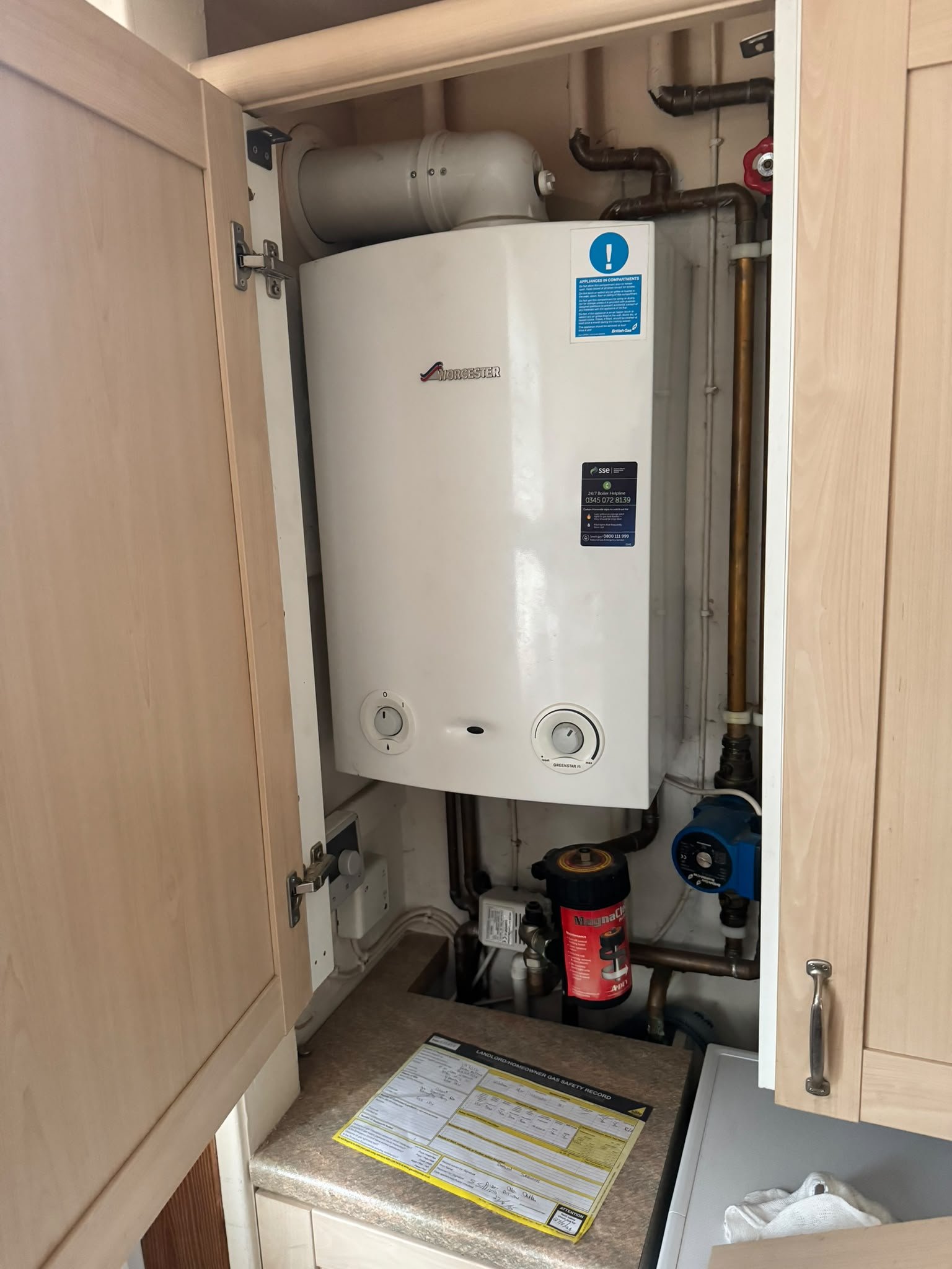 Old boiler before full heating system overhaul